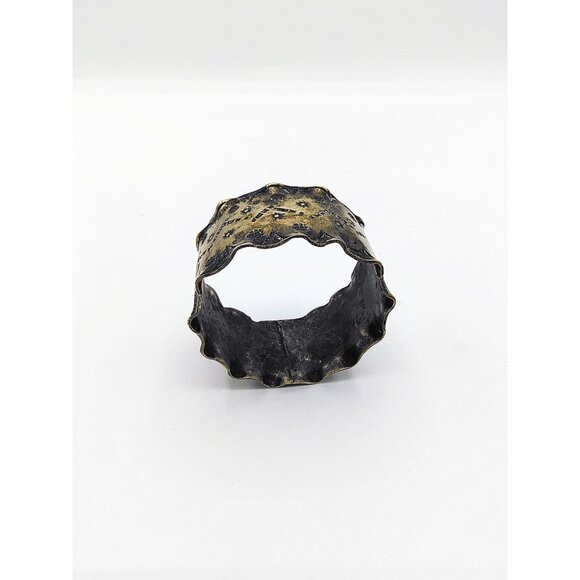 Napkin Ring Large Hand Tooled Metal Vintage Estate Artisan Scalloped Edge - Picture 6 of 10